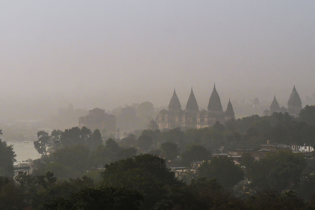 Grabstätten (chhatris) / Orchha