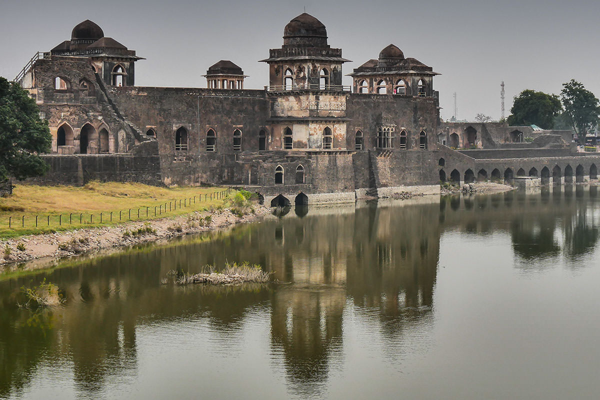 Palast Jahaz Mahal / Mandu