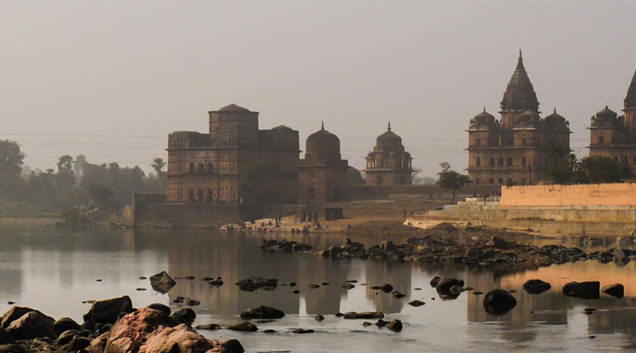 Chhatris in Orchha / Indien