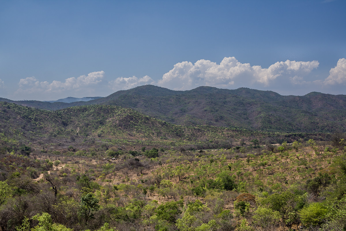 Zambesi Escarpment / Sambia