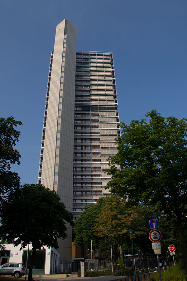 "Langer Eugen" / Bonn