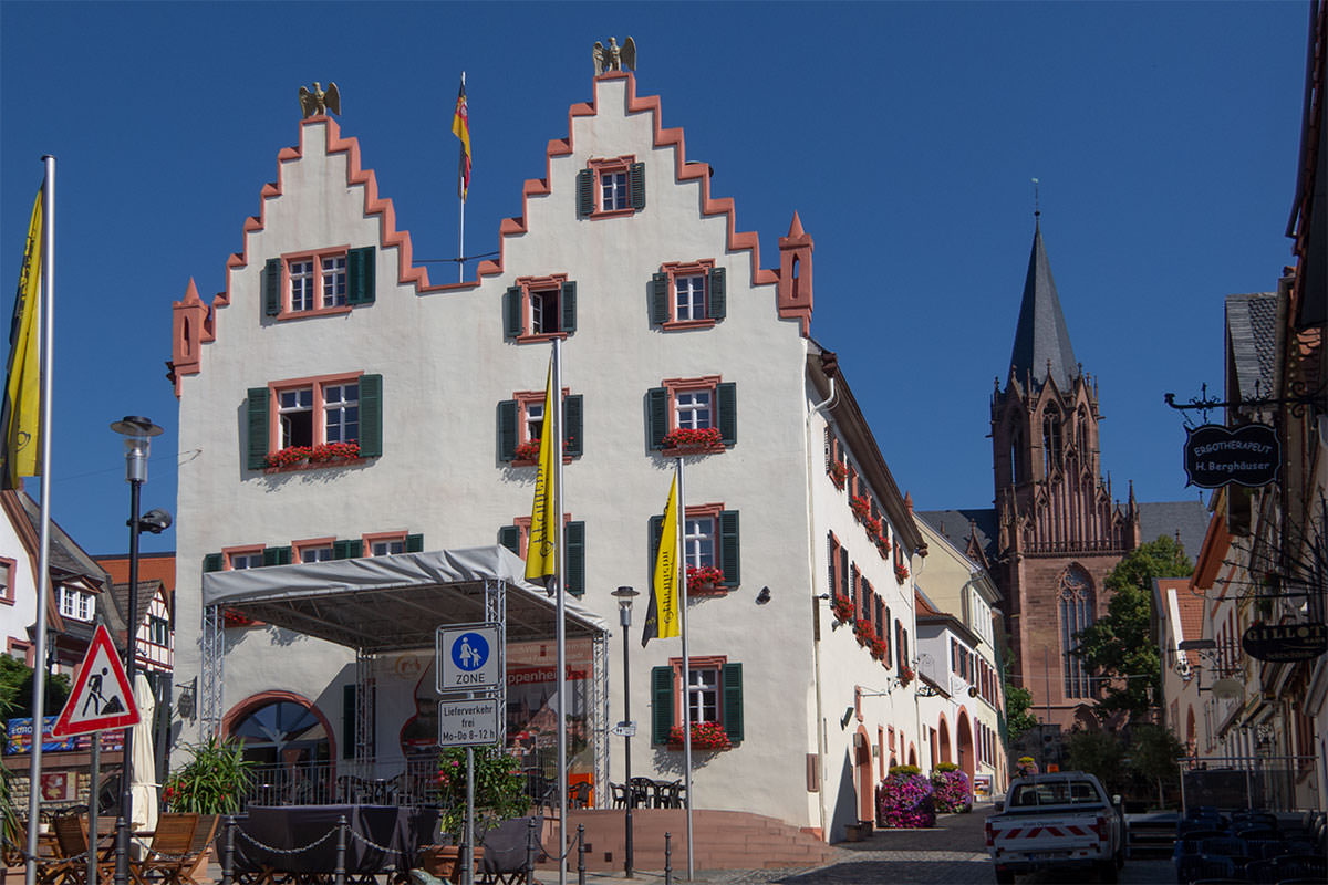 Oppenheimer Rathaus