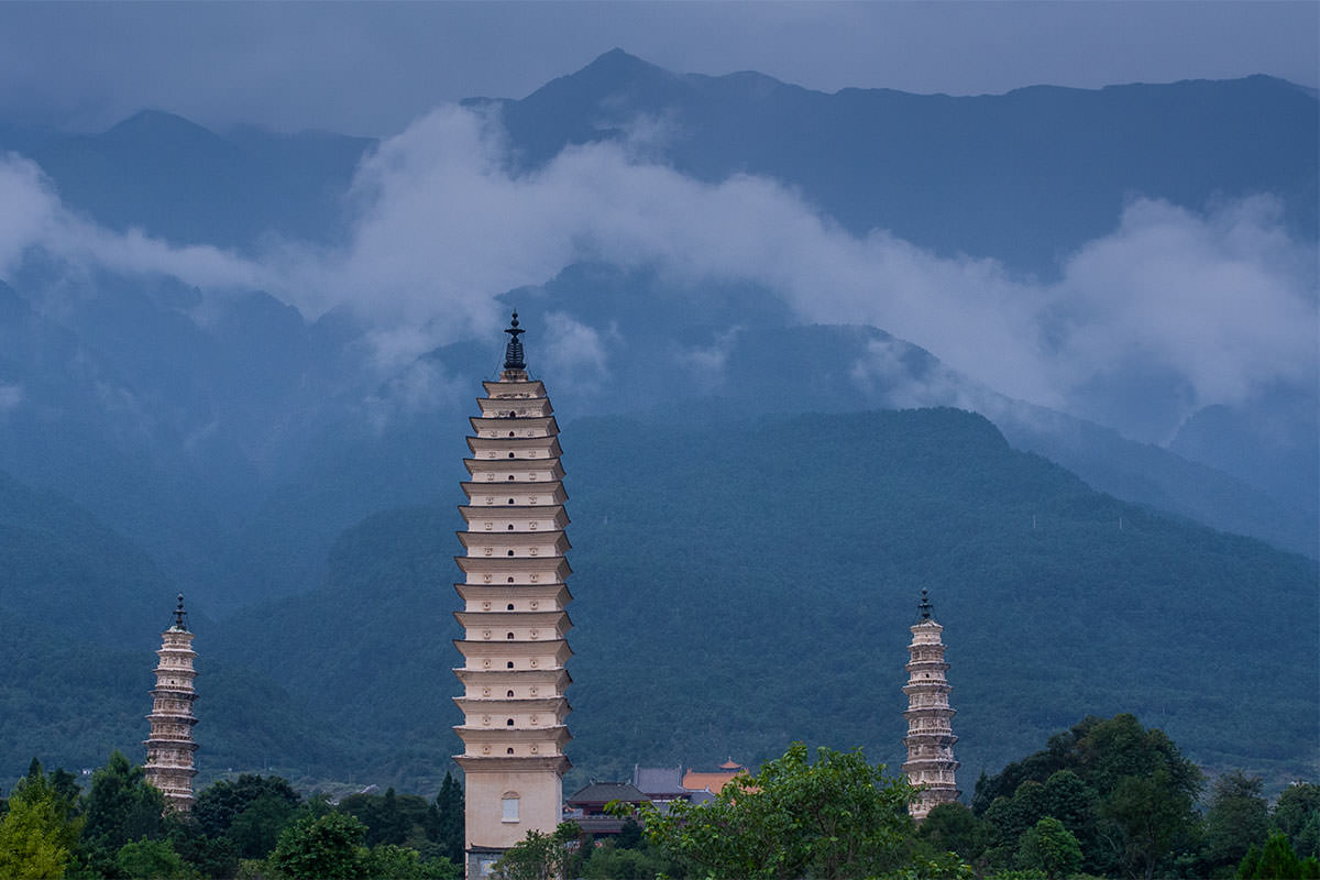 San Ta Kloster / Dali