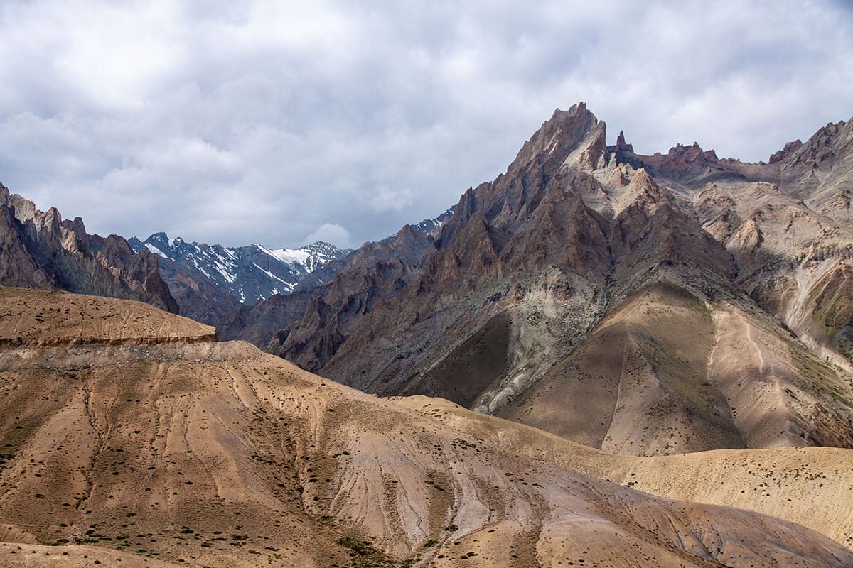 Bergwelt an der NH1